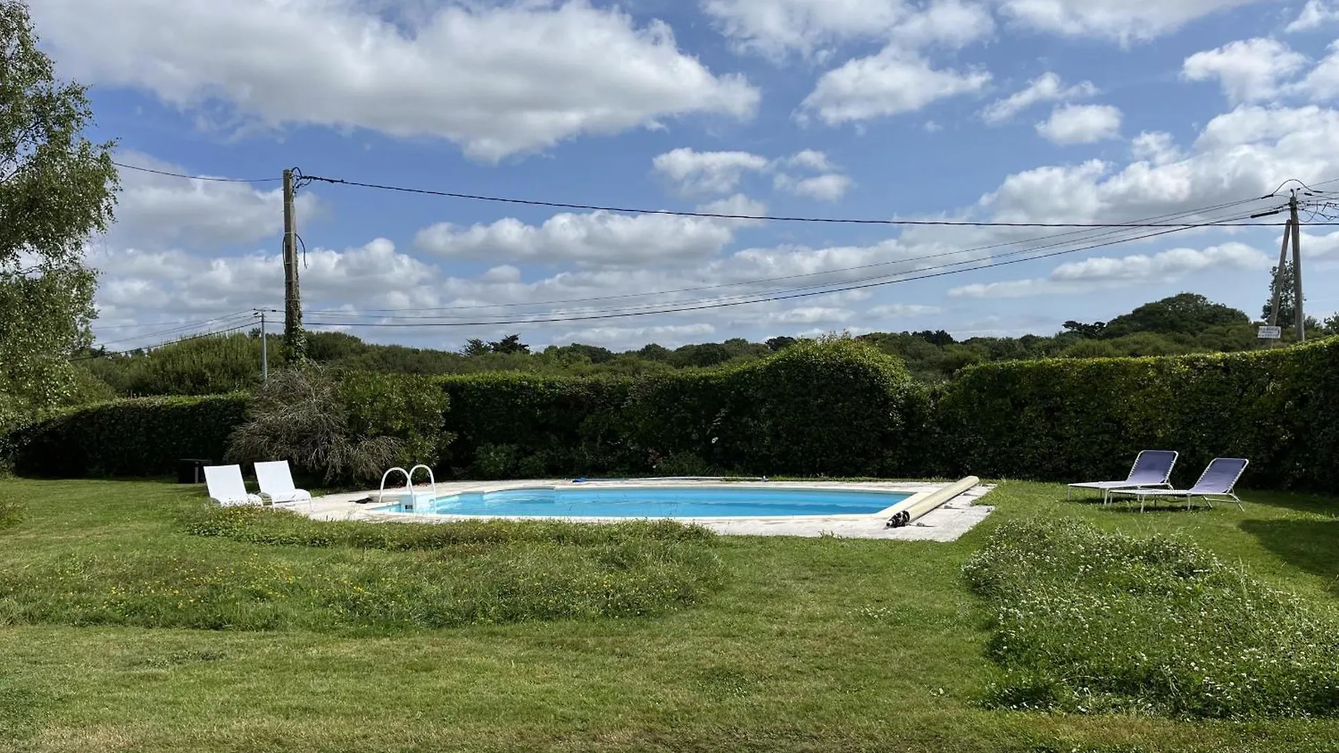 Holiday home Maison Pour 8 - Piscine Chauffee - 800M De La Plage Penmarc'h