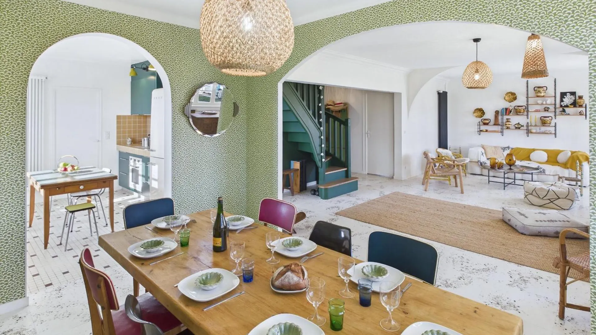 Holiday home Maison Pour 8 - Piscine Chauffee - 800M De La Plage Penmarc'h